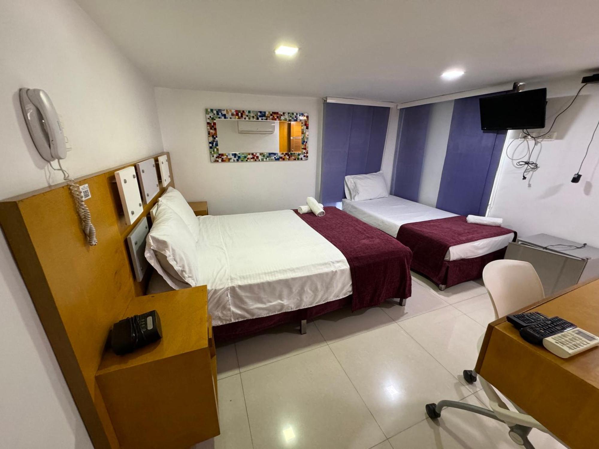 Hotel San Antonio Plaza 卡利 外观 照片